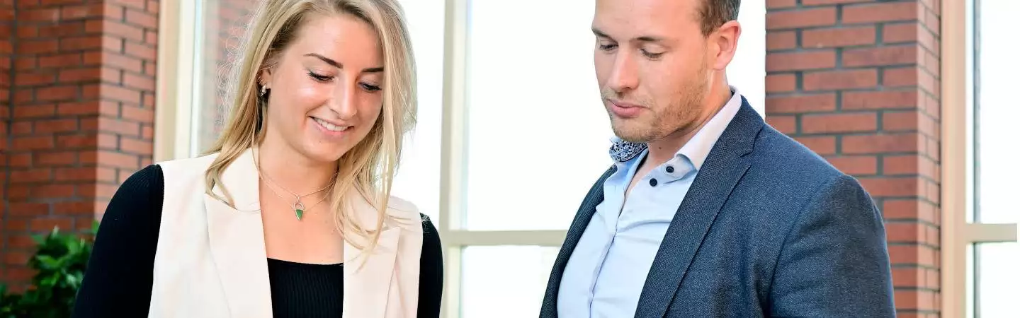 Ik heb een vast contract en word misschien ontslagen, kan dat zomaar? 